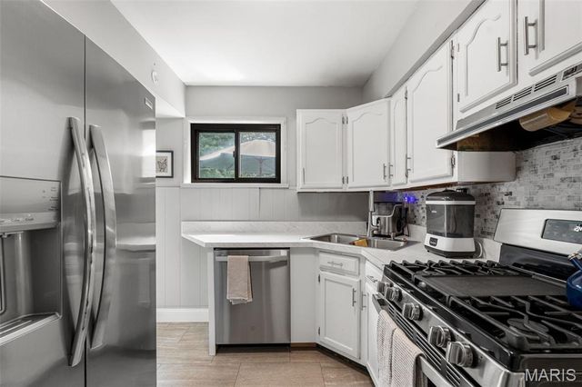 7210 Shellburne Drive, Affton, MO 63123