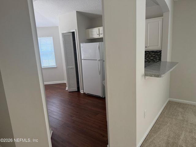 5550 OAK CROSSING Drive, Jacksonville, FL 32244