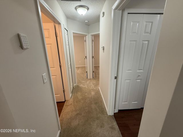 5550 OAK CROSSING Drive, Jacksonville, FL 32244