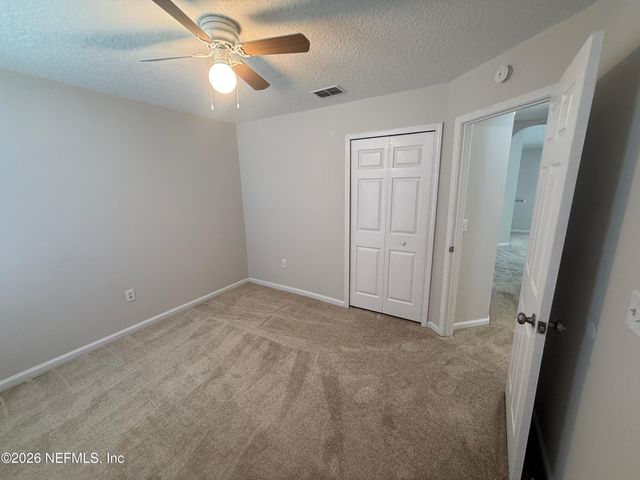 5550 OAK CROSSING Drive, Jacksonville, FL 32244