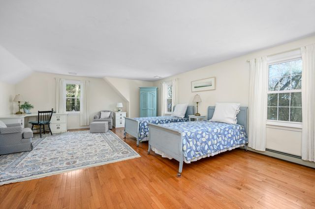 36 Island Street, East Dennis, MA 02641