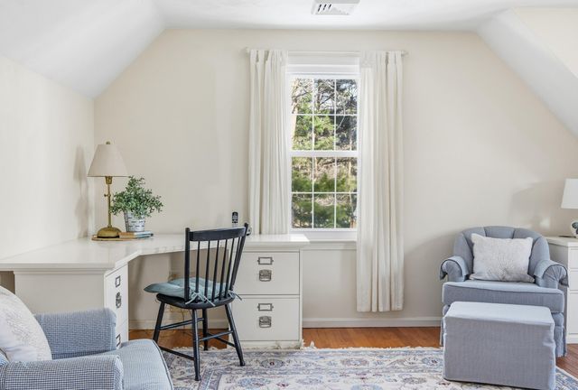 36 Island Street, East Dennis, MA 02641