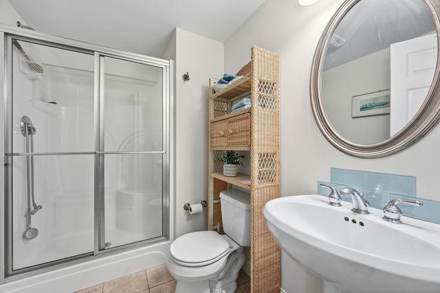 36 Island Street, East Dennis, MA 02641