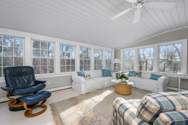 36 Island Street, East Dennis, MA 02641