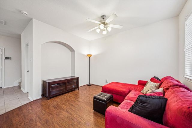 3206 Pearl Bluff Lane, Houston, TX 77047