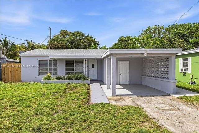 230 NW 55th Street, Oakland Park, FL 33309