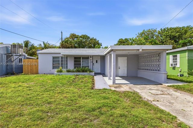 230 NW 55th Street, Oakland Park, FL 33309