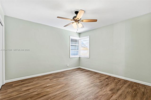 230 NW 55th Street, Oakland Park, FL 33309