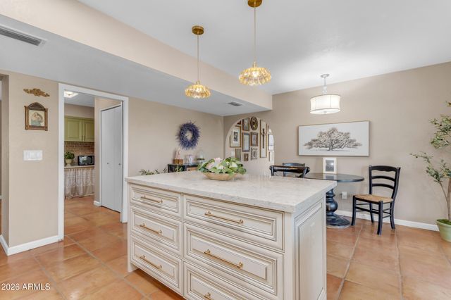 6409 S HAZELTON Lane, Tempe, AZ 85283
