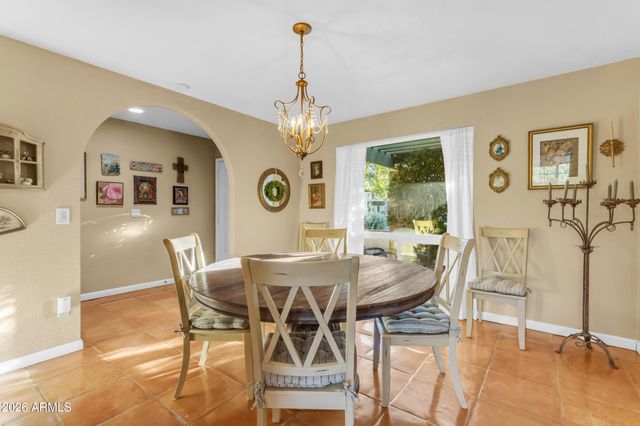 6409 S HAZELTON Lane, Tempe, AZ 85283