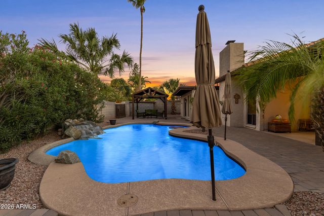 6409 S HAZELTON Lane, Tempe, AZ 85283