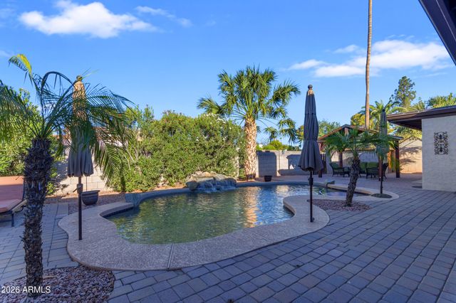 6409 S HAZELTON Lane, Tempe, AZ 85283