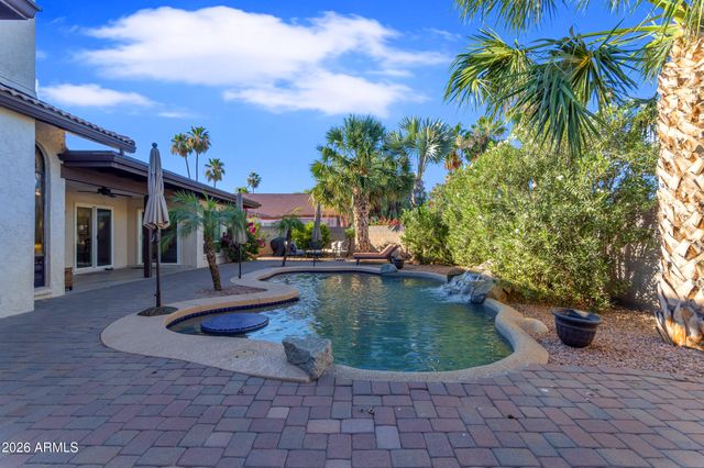 6409 S HAZELTON Lane, Tempe, AZ 85283