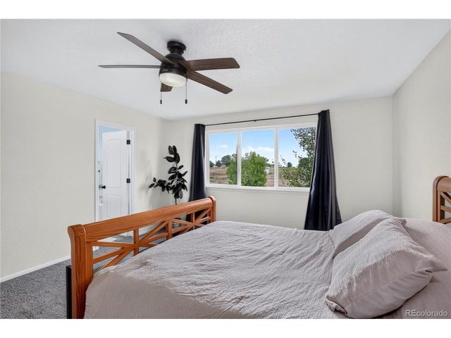 3389 Bayberry Ln, Johnstown, CO 80534
