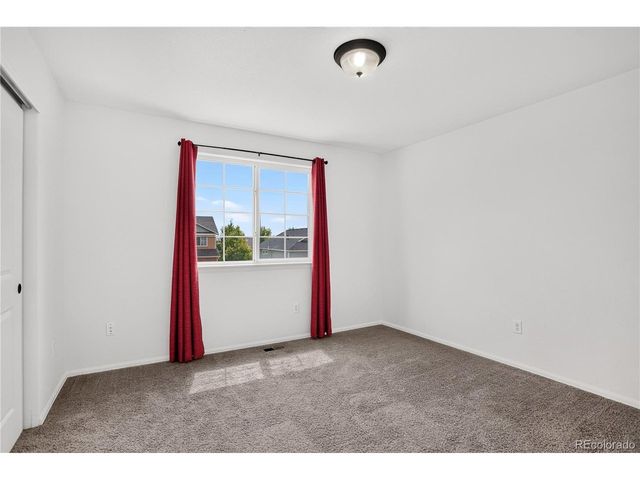 3389 Bayberry Ln, Johnstown, CO 80534