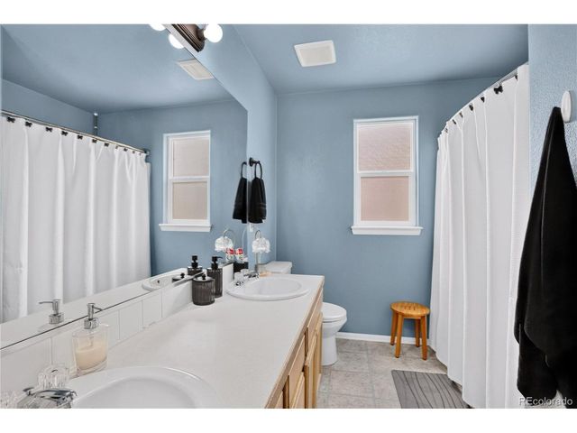 3389 Bayberry Ln, Johnstown, CO 80534