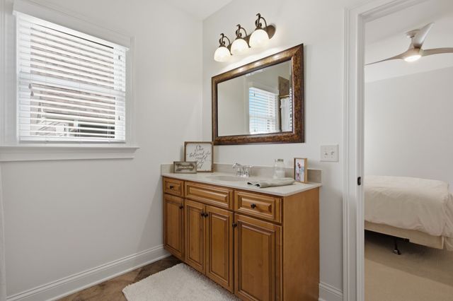 3805 Somers Ln, Thompsons Station, TN 37179