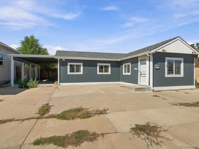 135 N 9th Ave, Brighton, CO 80601