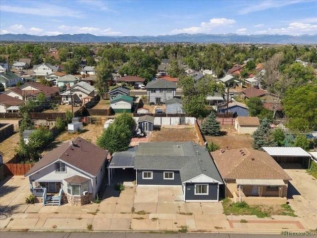 135 N 9th Ave, Brighton, CO 80601