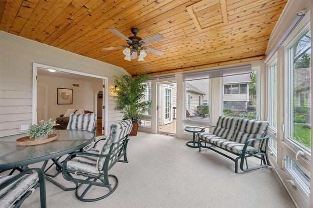 1361 Champion Forest Court, Wheaton, IL 60187