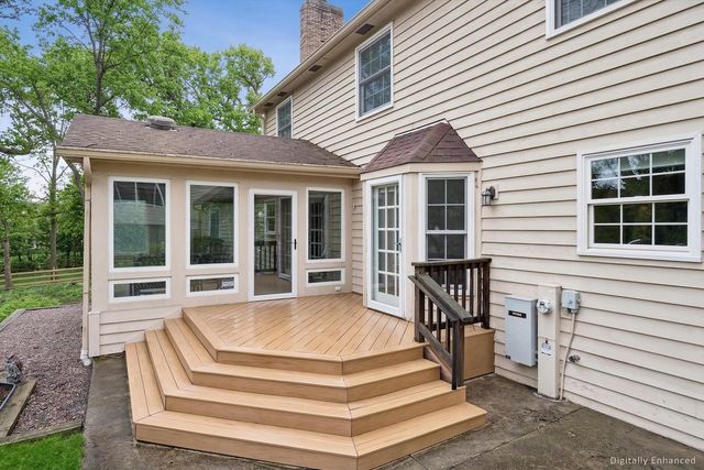 1361 Champion Forest Court, Wheaton, IL 60187