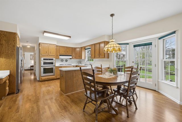 1361 Champion Forest Court, Wheaton, IL 60187