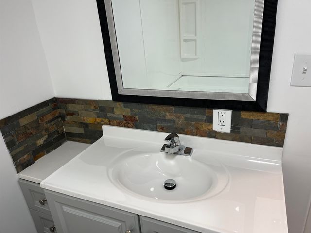 2712 Aquarius Dr., Myrtle Beach, SC 29575