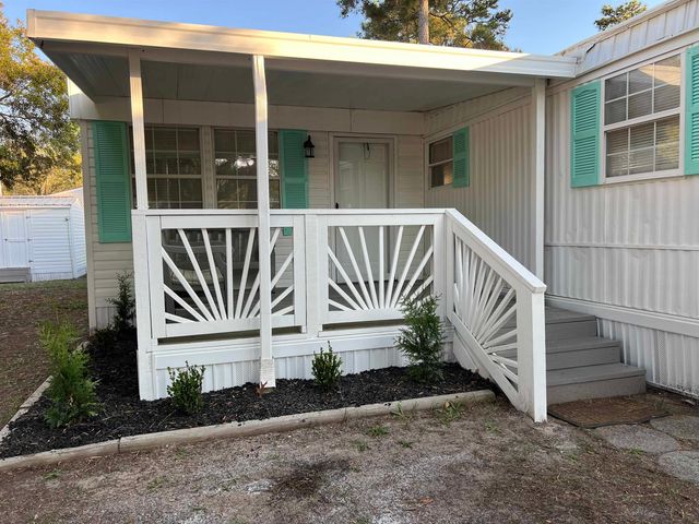 2712 Aquarius Dr., Myrtle Beach, SC 29575