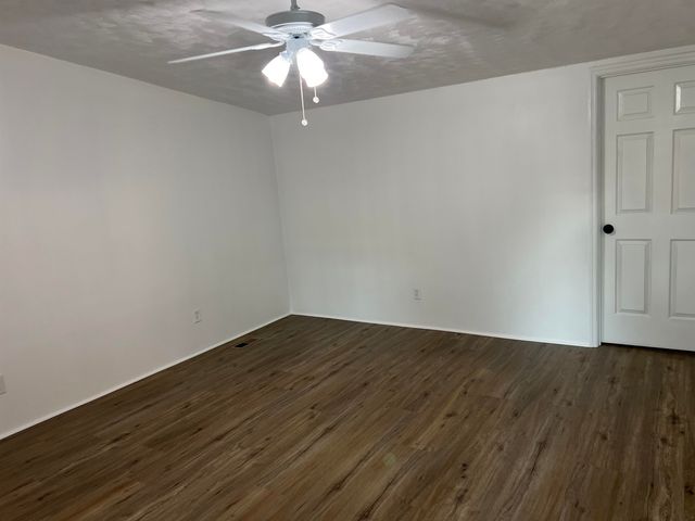 2712 Aquarius Dr., Myrtle Beach, SC 29575