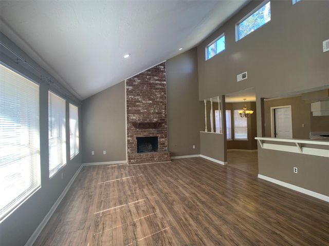 2023 Papoose Trail, Crosby, TX 77532