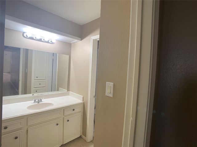 2023 Papoose Trail, Crosby, TX 77532