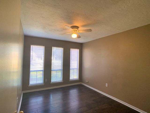 2023 Papoose Trail, Crosby, TX 77532