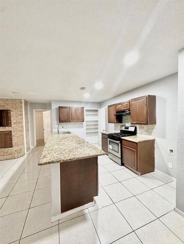 16110 White Star Drive, Houston, TX 77062