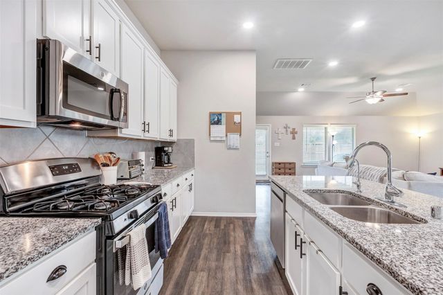 19242 Red Cascade Court, Tomball, TX 77377