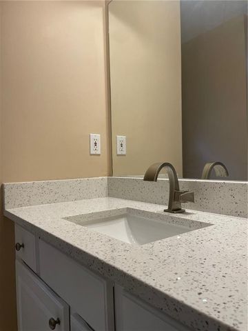 1162 Village Court SE, Atlanta, GA 30316