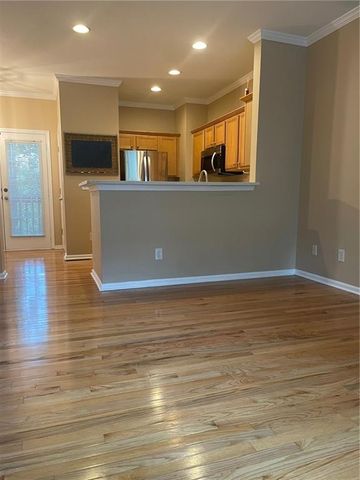 1162 Village Court SE, Atlanta, GA 30316