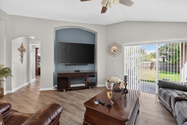 5336 WATSON ROAD, Riverview, FL 33578