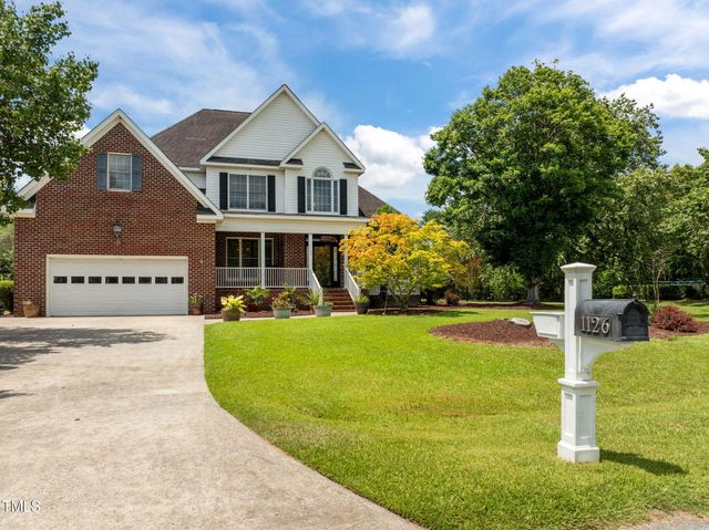 1126 Eaglechase Lane, Greenville, NC 27858