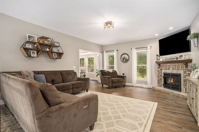 5928 Heights Ravenna Road, Fruitport, MI 49415