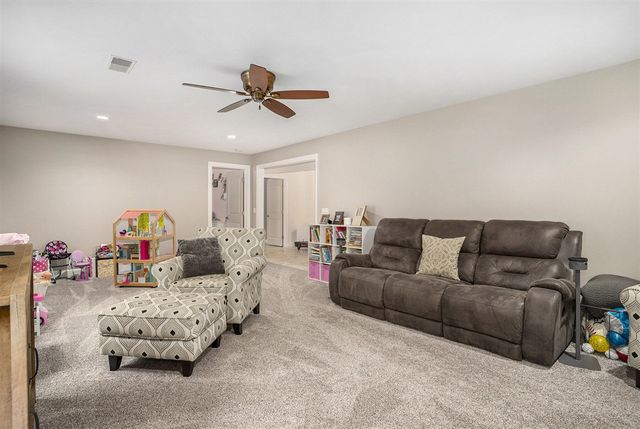 5928 Heights Ravenna Road, Fruitport, MI 49415