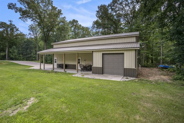 5928 Heights Ravenna Road, Fruitport, MI 49415