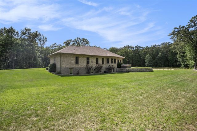 5928 Heights Ravenna Road, Fruitport, MI 49415