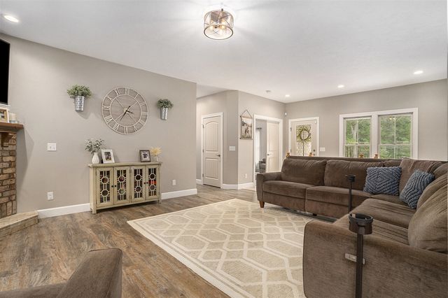 5928 Heights Ravenna Road, Fruitport, MI 49415