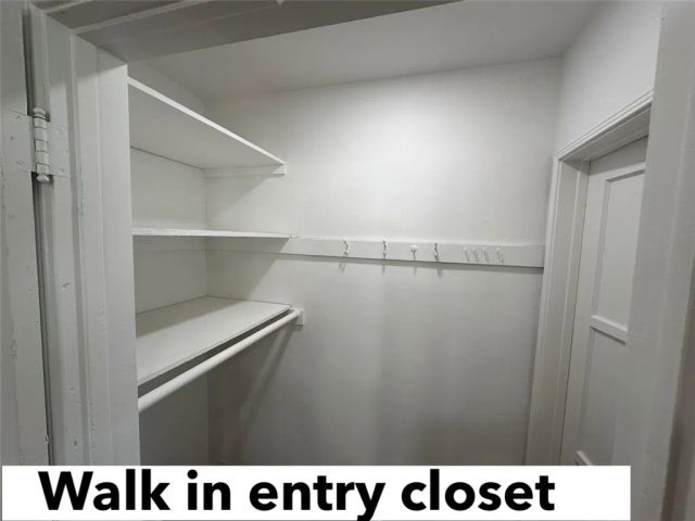 901 N San Gabriel Avenue 5, Azusa, CA 91702