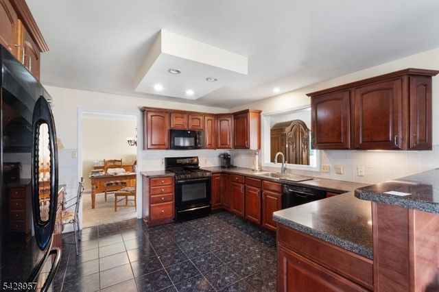 311 Bell Ave, Raritan Boro, NJ 08869