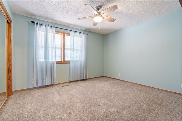 10 Wedgewood Lane, Holiday Island, AR 72631