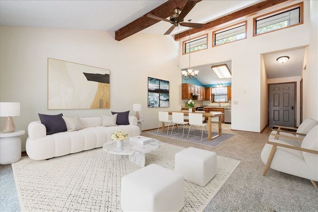 10 Wedgewood Lane, Holiday Island, AR 72631