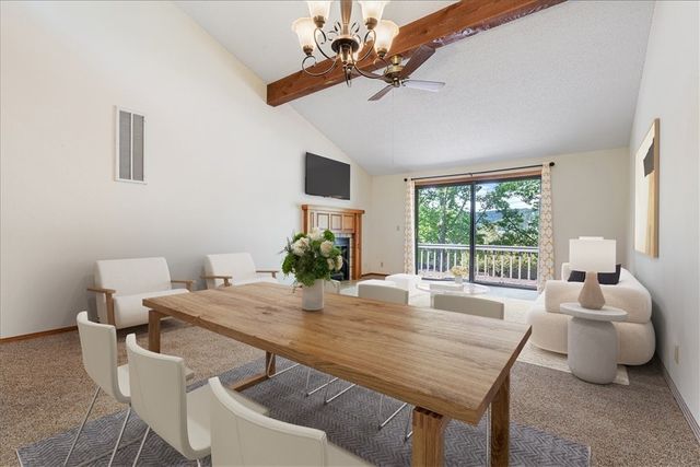 10 Wedgewood Lane, Holiday Island, AR 72631