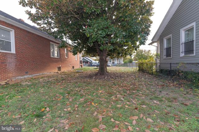 4816 HEATH ST, Capitol Heights, MD 20743