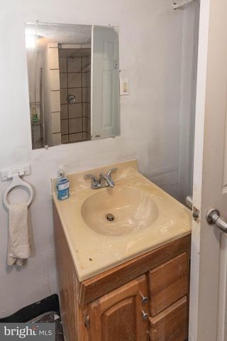 4816 HEATH ST, Capitol Heights, MD 20743